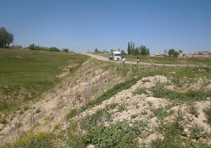 Karaçoban'da yol tepkisi
